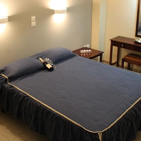 Galaxy Hotel ลูตราอิปาตริส ภายนอก รูปภาพ