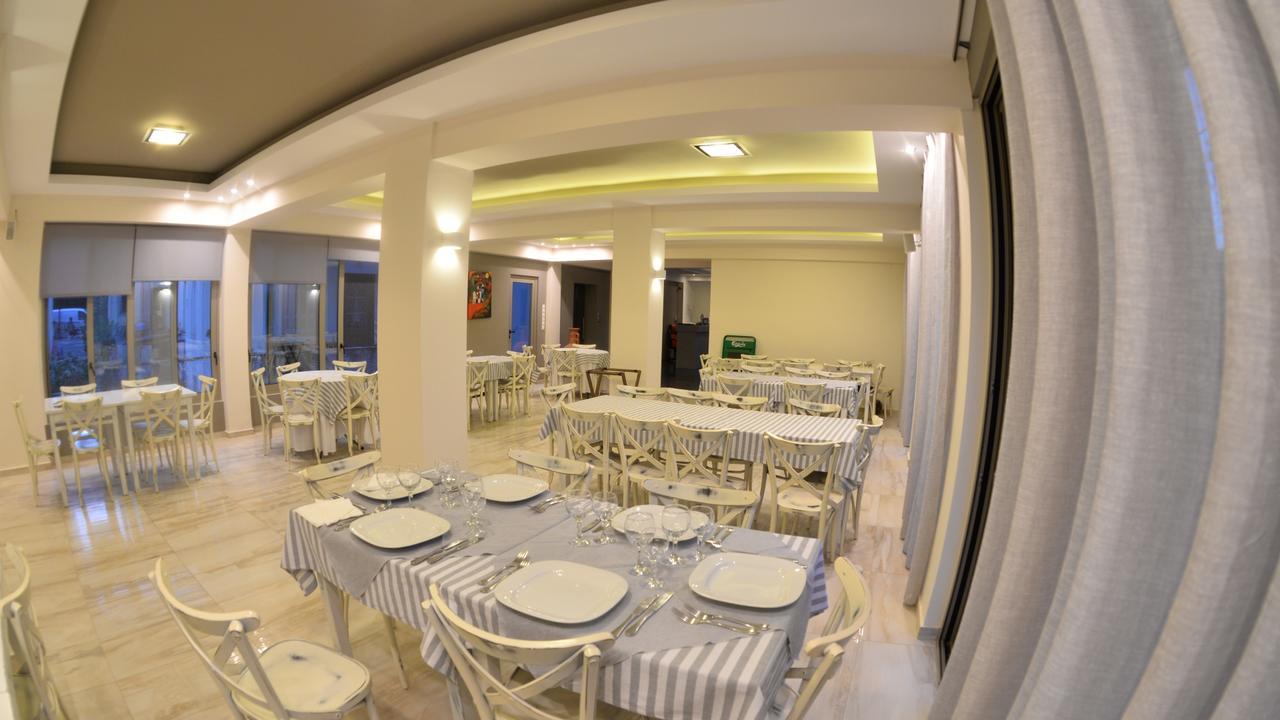 Galaxy Hotel ลูตราอิปาตริส ภายนอก รูปภาพ