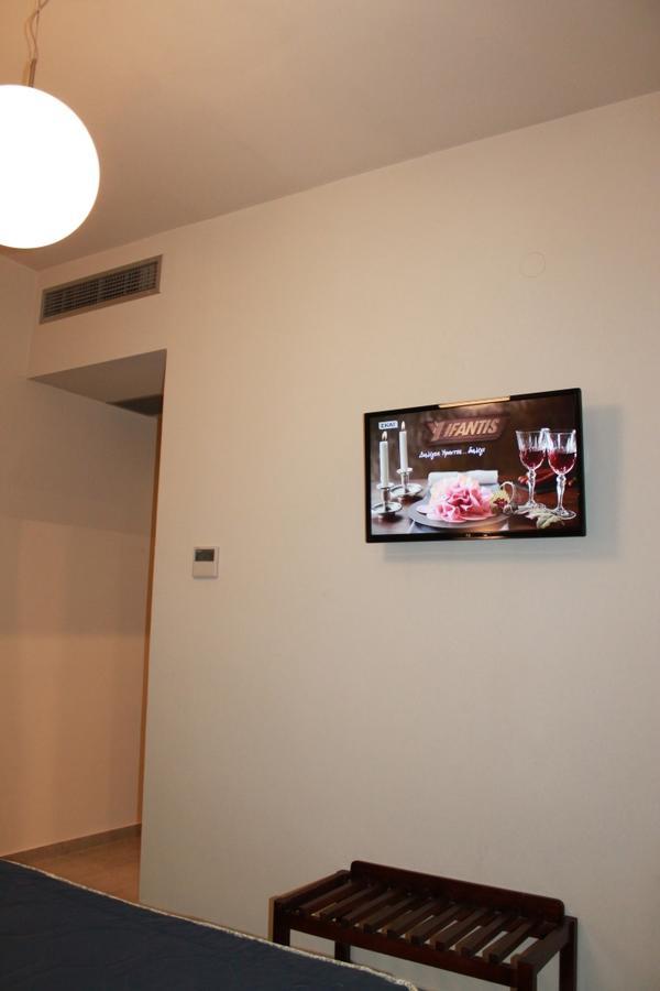 Galaxy Hotel ลูตราอิปาตริส ภายนอก รูปภาพ